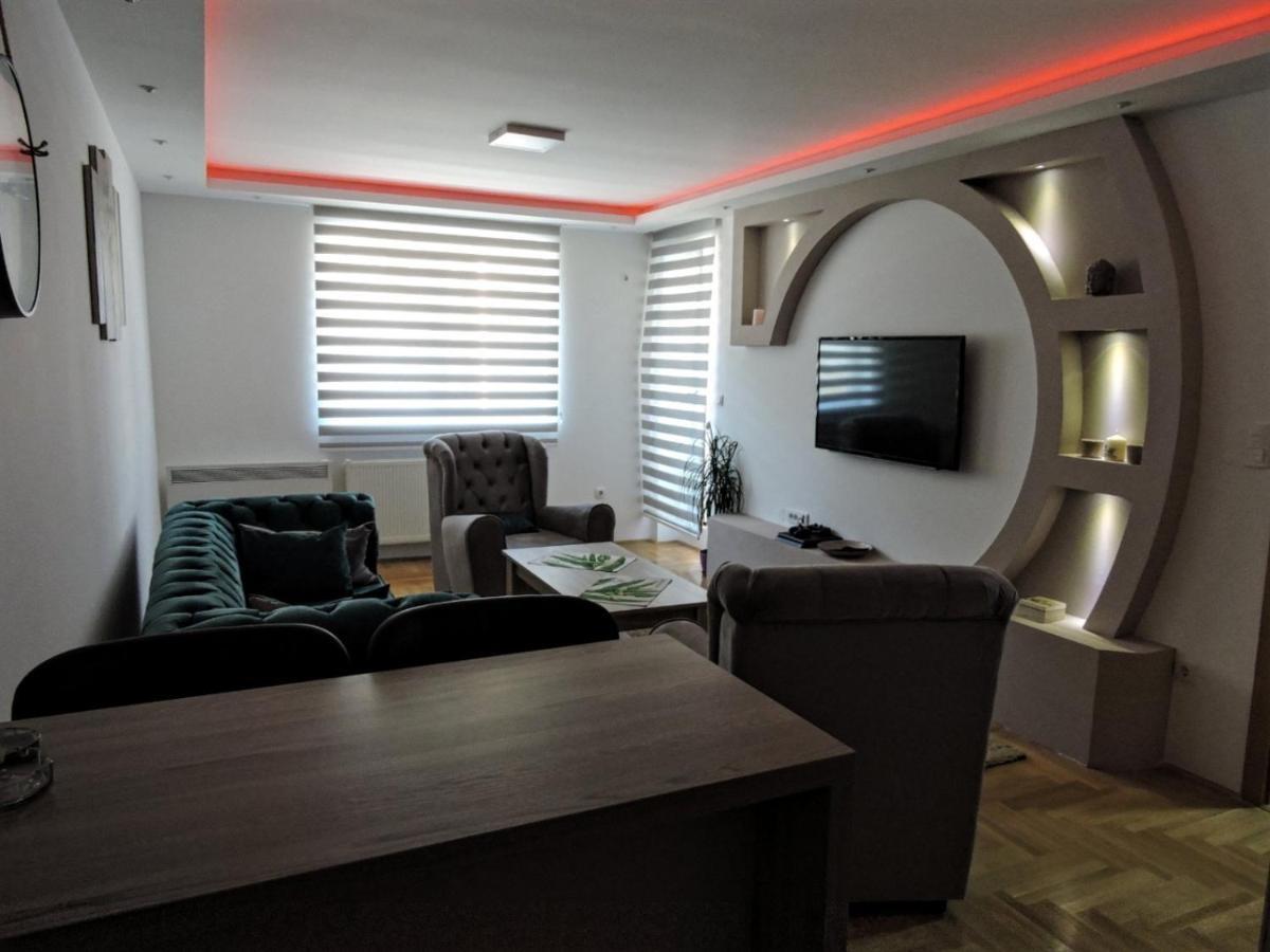 Apartman Lux S&V 1 Lukavica Istocno Sarajevo Hilandarska Centar Lägenhet Exteriör bild