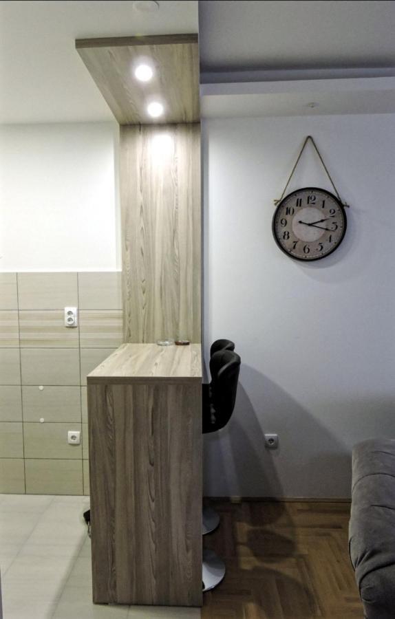 Apartman Lux S&V 1 Lukavica Istocno Sarajevo Hilandarska Centar Lägenhet Exteriör bild