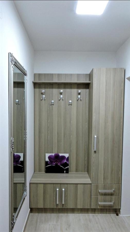 Apartman Lux S&V 1 Lukavica Istocno Sarajevo Hilandarska Centar Lägenhet Exteriör bild